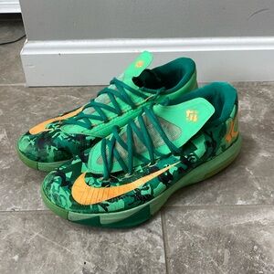 KD 6 Easter Size 10